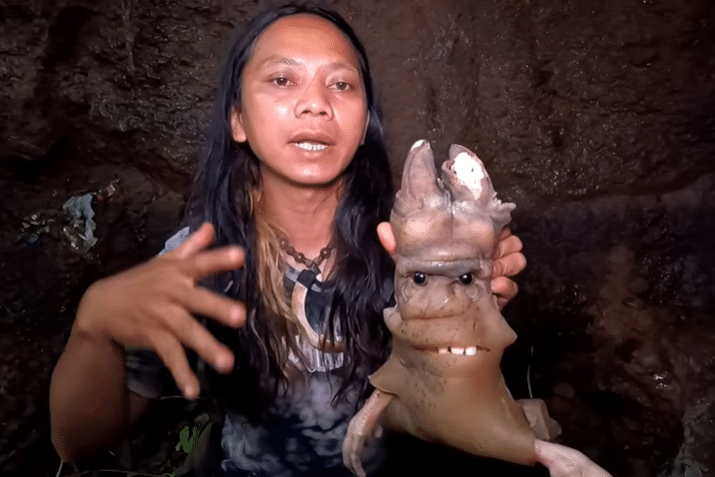 Dede Inoen Makan Raja Jin, Begini Fakta Sesungguhnya