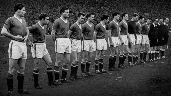 Kecelakaan Pesawat Pemain Manchester United, 8 Pemain Meninggal Dunia, 6 Februari 1958