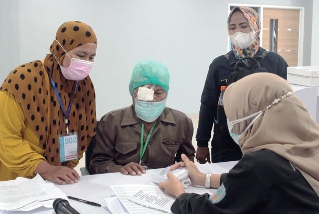 Klinik Mata Majalengka Gelar Bakti Sosial Operasi Katarak