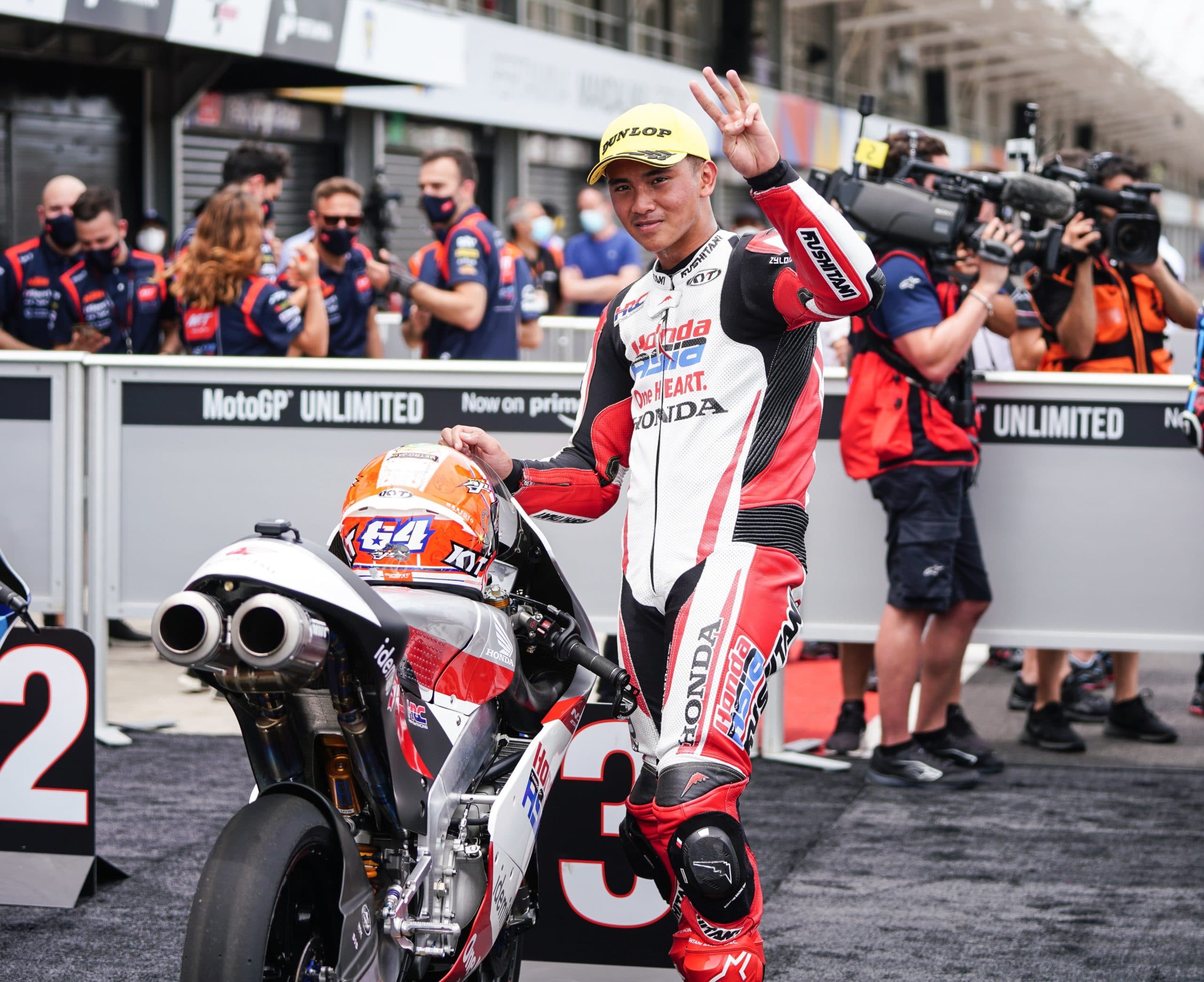 Hasil Kualifikasi Moto3 di Sirkuit Mandalika: Besok, Mario Aji Bakal Start di Baris Depan