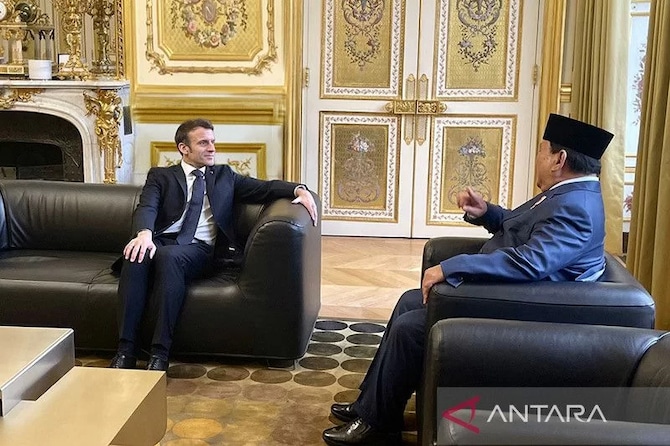 Temuin Presiden Prancis Emmanuel Macron, Prabowo Bahas Jet Tempur