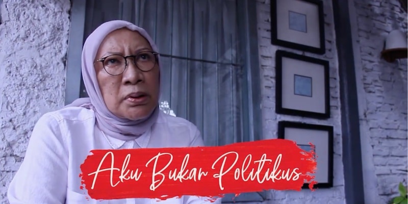 Ratna Sarumpaet Kembali Muncul dengan Menerbitkan Sebuah Buku “Aku Bukan Politikus”