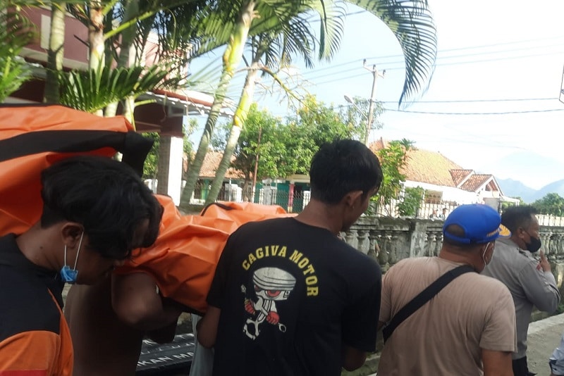 Anak Tenggelam di Desa Budur Cirebon Ditemukan Meninggal Dunia