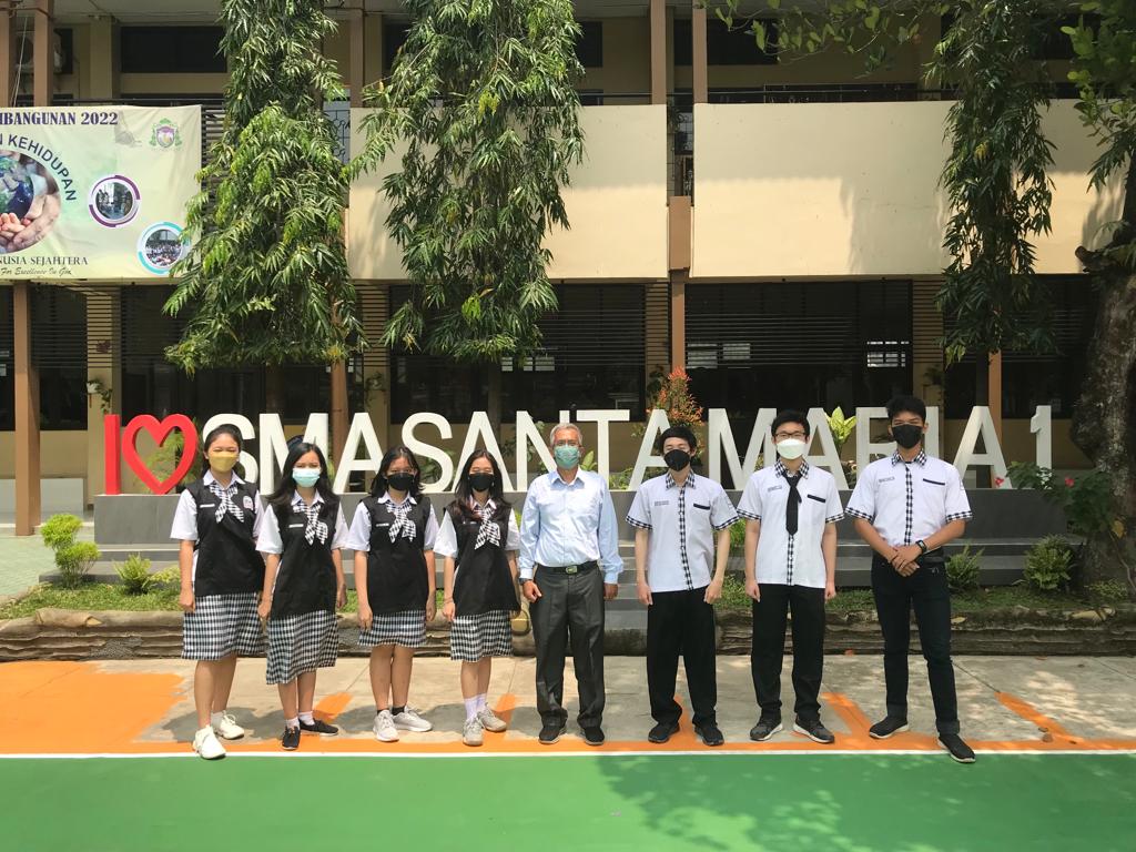 8 Siswa SMA Santa Maria 1 Cirebon Tembus PTN