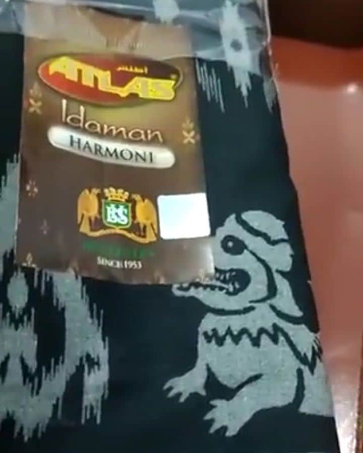 Jelang Ramadan, Benarkah  Sarung Ini Bermotif Gambar Anjing?  Ternyata Ini Jawabannya