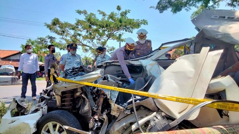 Kecelakaan Avanza di Cirebon, Hasil Olah TKP Korlantas Polri: Diduga Tidak Ada Pengereman