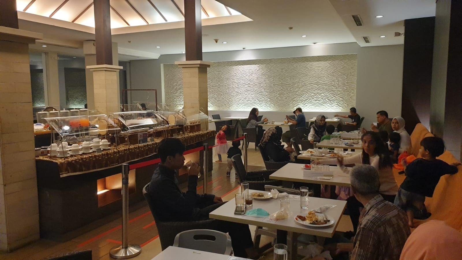 Selera Ramadan di Hotel Santika Cirebon