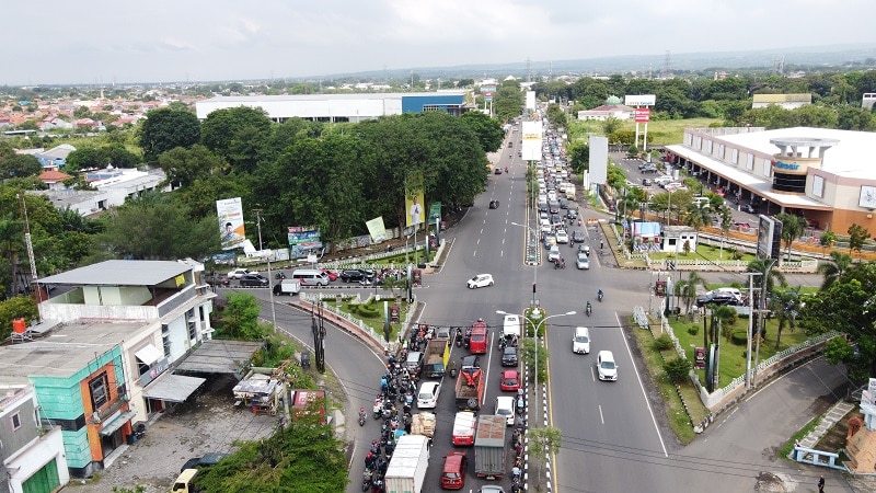 Lalu Lintas Kota Cirebon Hari Ini, Kendaraan Padat ke Pusat Kota
