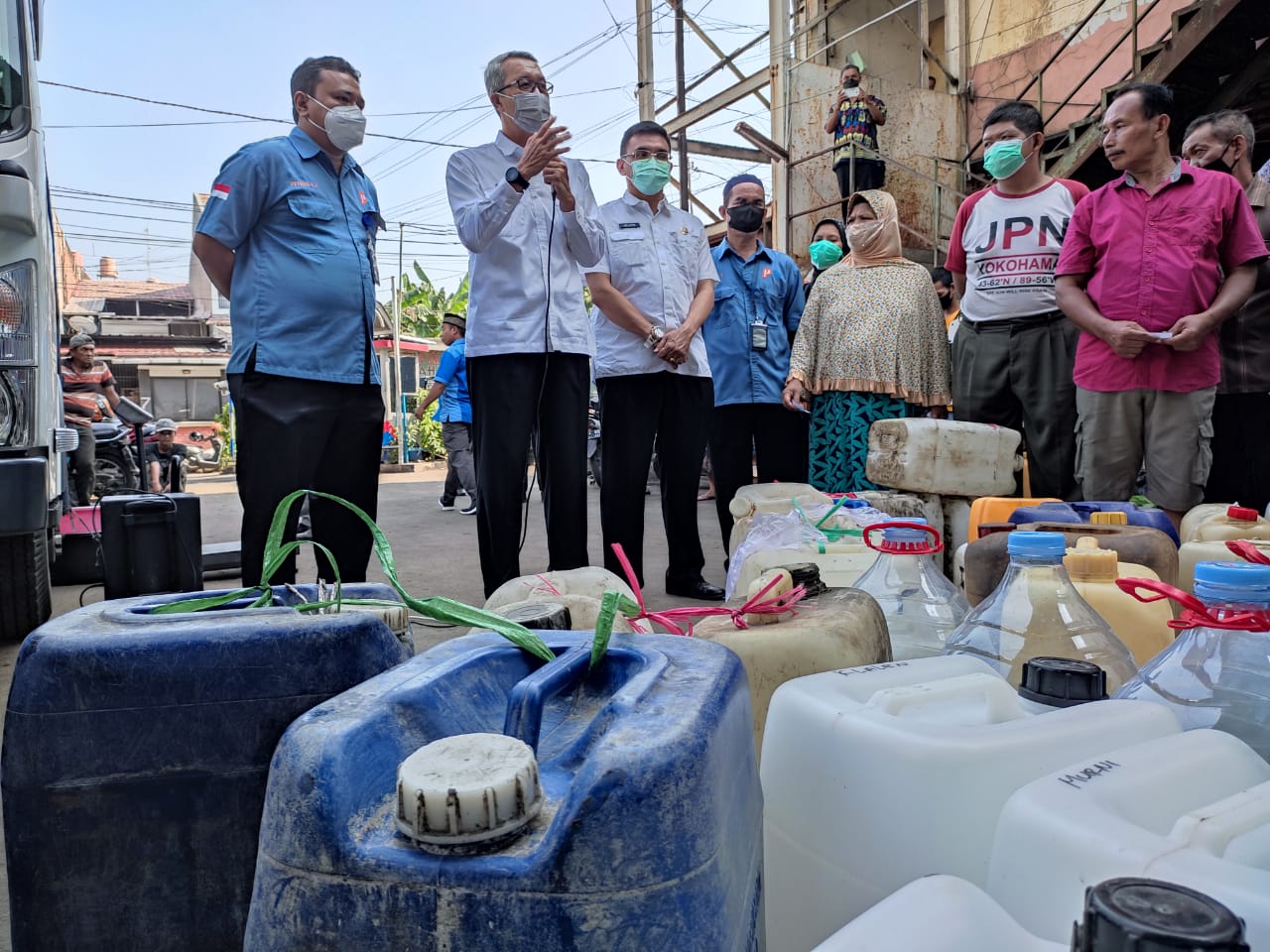 Pemerintah Kota Cirebon Gelar Operasi Pasar Minyak Curah, di Sini Lokasinya