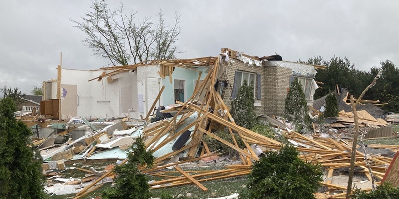 Tornado Terjang Michigan Utara, Satu Tewas Puluhan Luka-luka