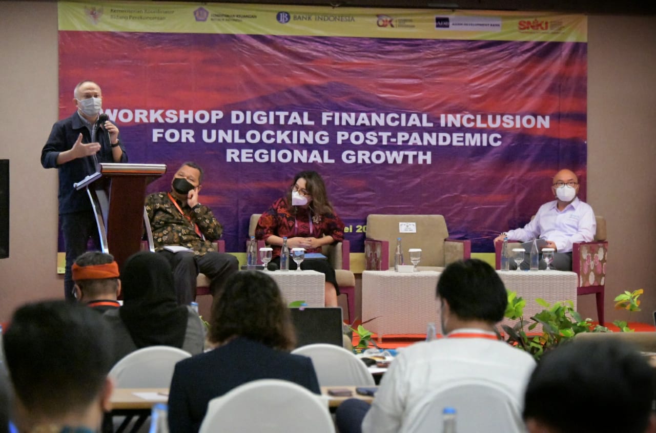 Sekda Jabar: Digitalisasi dan Literasi Keuangan Harus Berjalan Beriringan