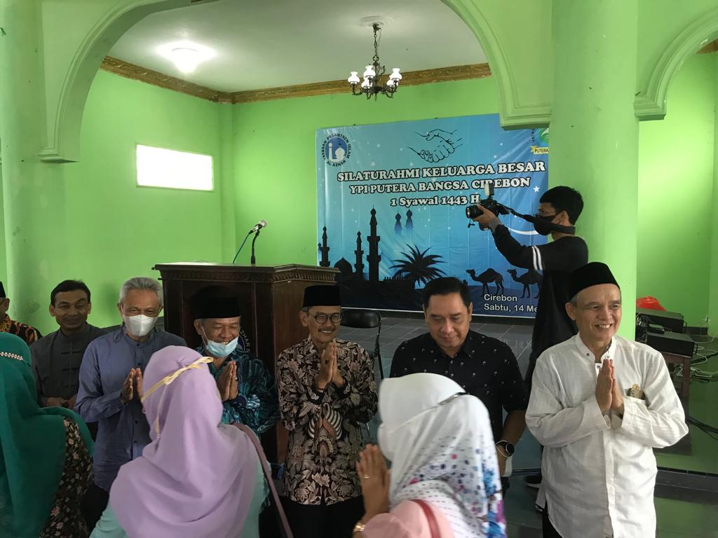 Keluarga SMA Islam Al Azhar 5 Cirebon Gelar Halal Bi Halal