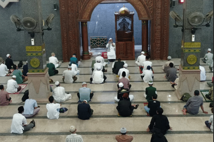Doa Bersama untuk Keselamatan Anak Ridwan Kamil Digelar di Masjid At Taqwa Kota Cirebon