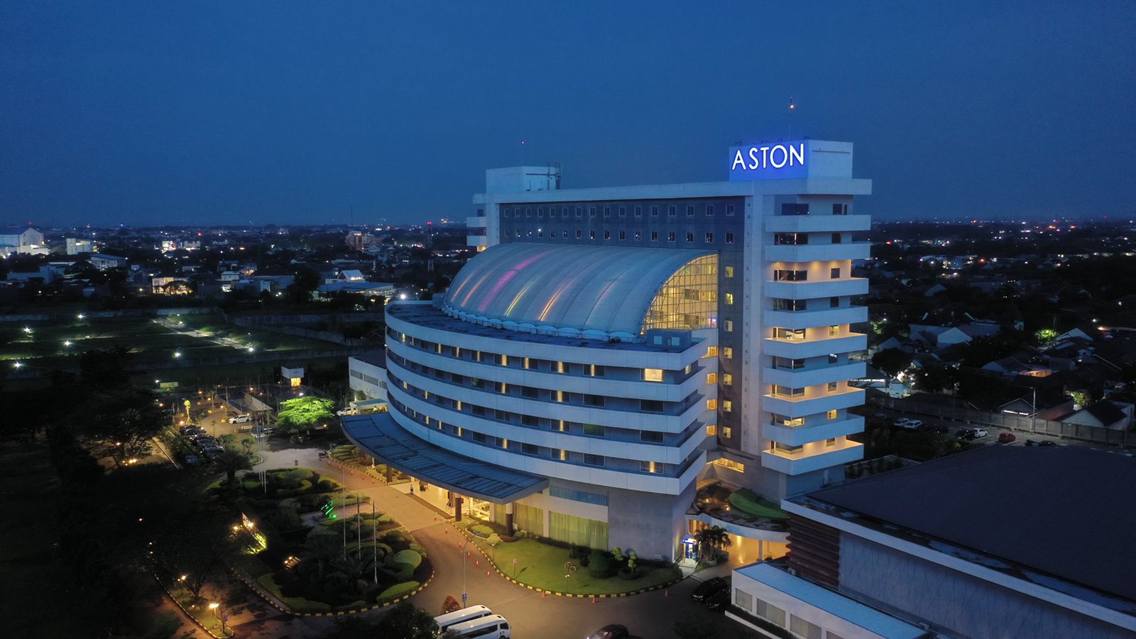 Aston Cirebon Jadi Hotel Terbaik