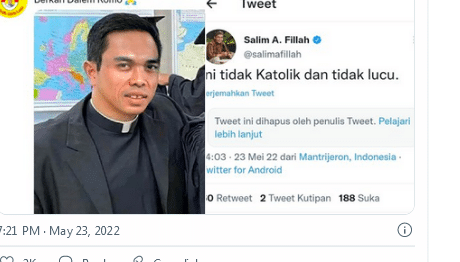 Foto UAS Diedit, Bajunya Mirip Pemimpin Gereja, Eko Widodo Murka