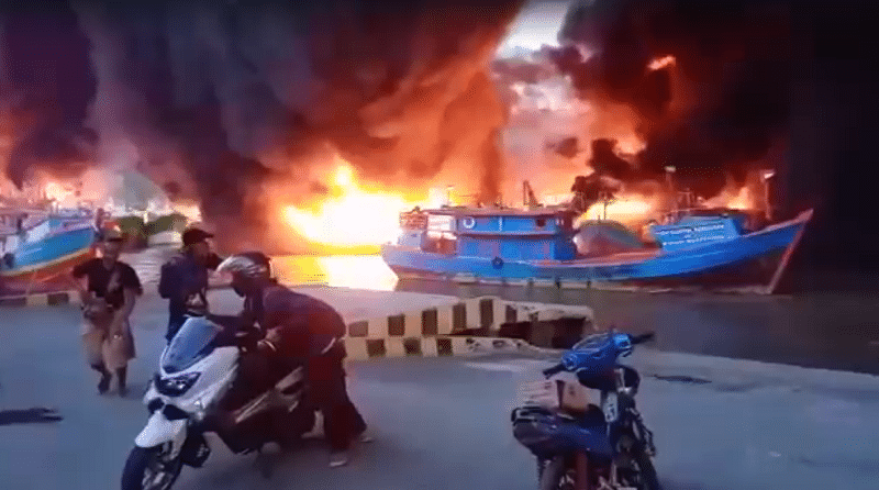 Kapal Terbakar di Cilacap, Kerugian Mencapai Rp130 Miliar