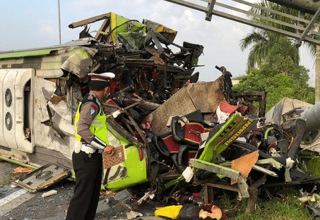 Kecelakaan Tol Surabaya Mojokerto Hari Ini, 13 Orang Meninggal Dunia, 12 Luka-luka