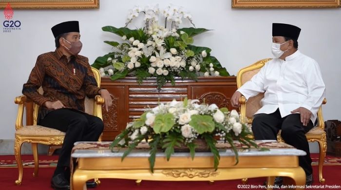 Jokowi Jamu Prabowo di Yogyakarta, Roy Suryo Singgung Petruk di Hari Raya