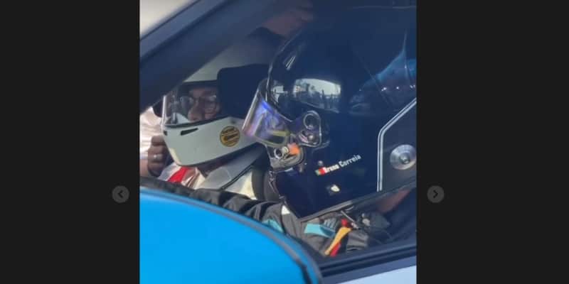 Diajak Jajal Safety Car Anies Dibawa NgebutKeliling Sirkuit Formula E