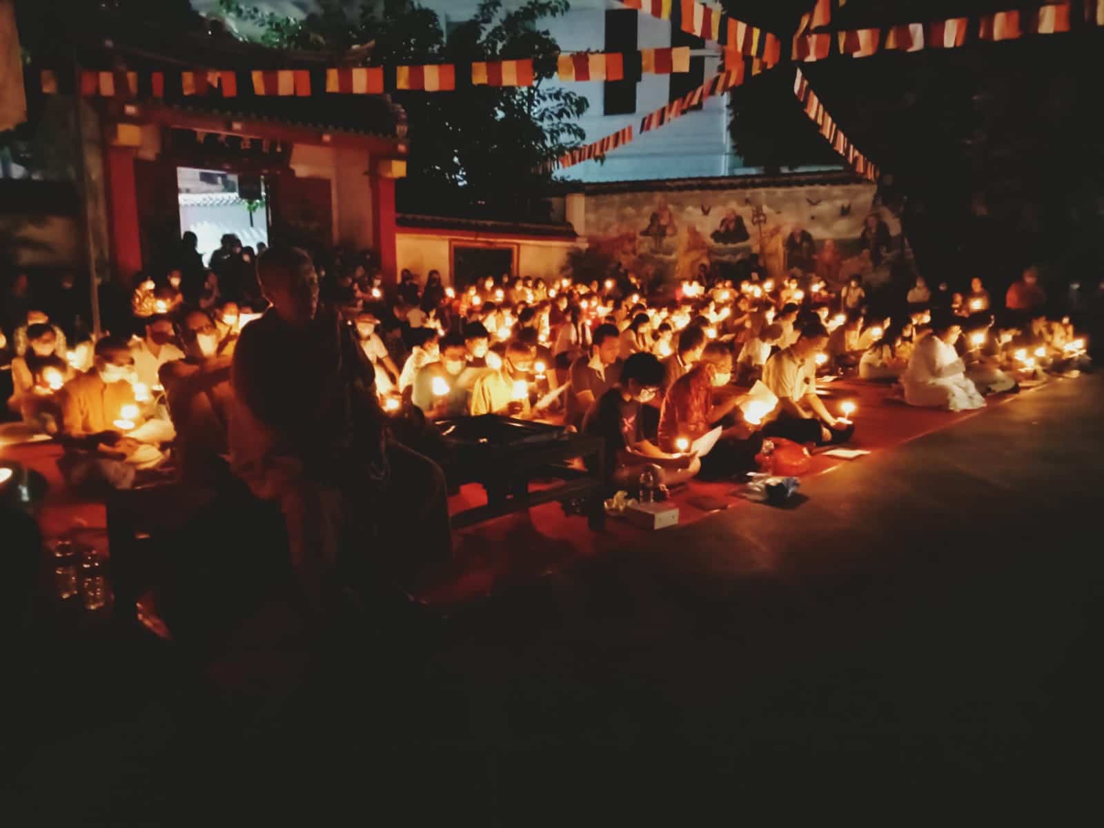 Malam Ini Umat Buddha di Cirebon Rayakan Hari Trisuci Waisak 2566
