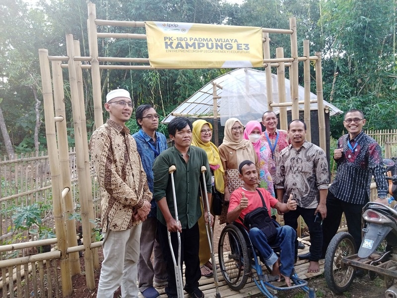 Ketua DPRD Kabupaten Cirebon Jembatani Penyandang Disabilitas, Hadir ke Sekretariat FKDC