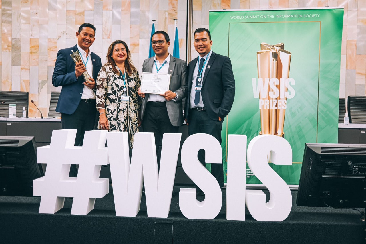 Jakarta Smart City Menangkan Award WSISXL Axiata Dukung Lewat Solusi IoT Pemantauan Banjir