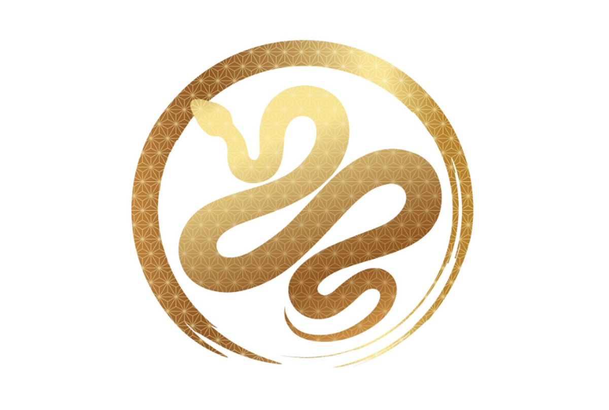 Berani Bergerak! Ramalan Shio Ular 2026 Lengkap dan Tips Sukses di Tahun Kuda Api