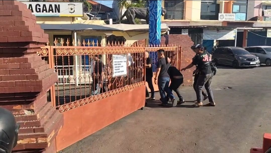 7 Pria Diduga Debt Collector Intai Mobil Warga di Cirebon, 3 Diciduk di Hotel, 4 Diamankan di Jalan Veteran