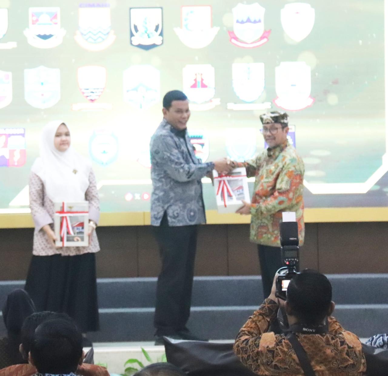 Pemkab Cirebon Kembali Sabet WTP, 11 Tahun Beruntun