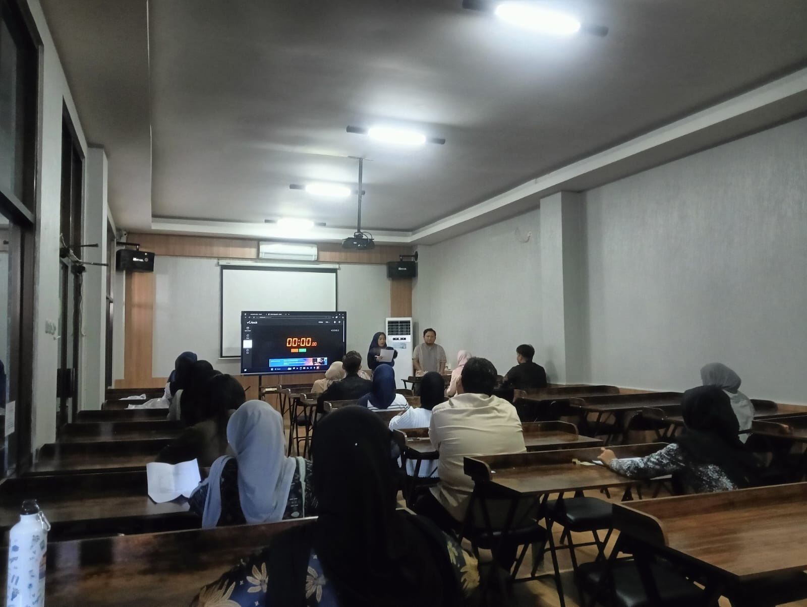 IPB Cirebon Sukses Gelar TOEFL ITP Perdana