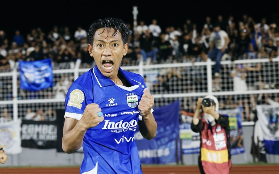 Persib Comeback Gila! Hajar Bhayangkara FC 4-2 dan Rebut Puncak Klasemen