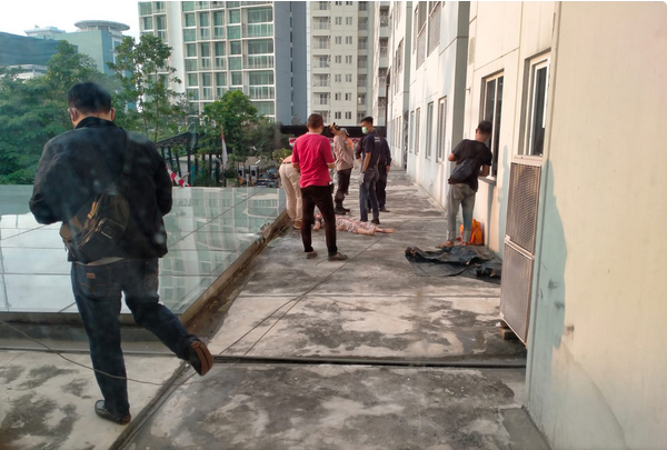 Perempuan Terjun Bebas dari Lantai 12 Apartemen di Jakarta, Diduga Karena Insomnia