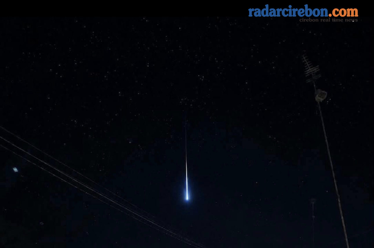 Meteor Melintas di Langit Cirebon, Belum Ada Laporan Serpihan