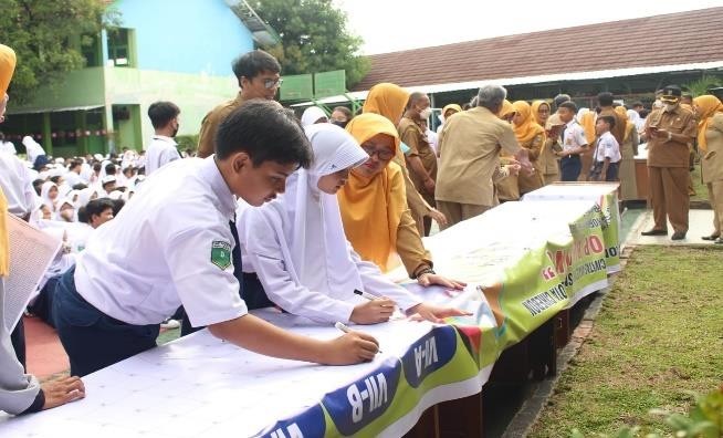 KEREN...SMPN7 Kota Cirebon Sekolah Ramah Anak 