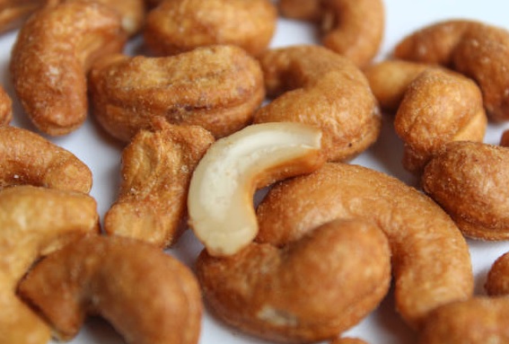 5 Manfaat Mengkonsumsi Kacang Mete Bagi Kesehatan Tubuh