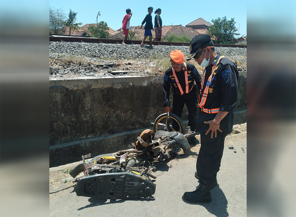 Korban Meninggal Dunia, Inisial R Warga Pengarengan Cirebon Tertemper Kereta Api 