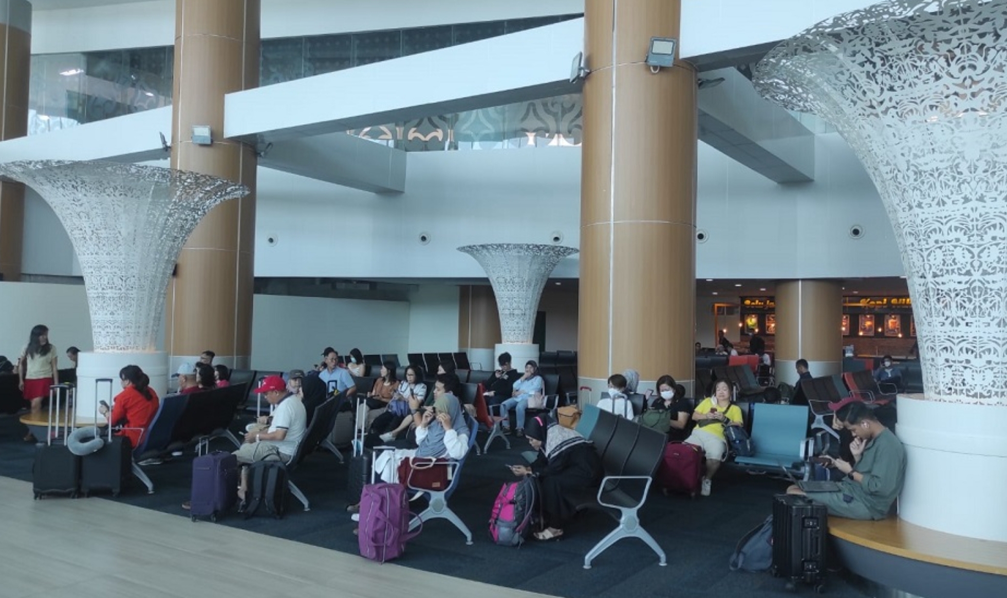 Calon Penumpang Bandara Kertajati Bisa Manfaatkan Aplikasi Travelin untuk Akses Layanan