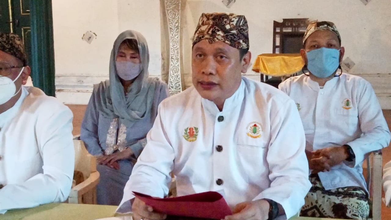 Loket Keraton Kasepuhan Cirebon Diminta Ditutup Rahardjo Djali, Patih Sepuh Sebut Tidak Berdasar, Tetap Buka