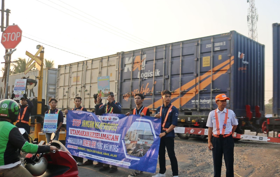 KAI Daop 3 Cirebon Ajak Komunitas Pecinta Kereta Jadi Agen Keselamatan dan Informasi Positif