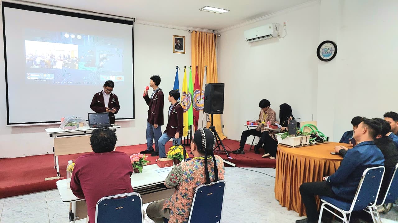 STMIK IKMI Cirebon Sukses Gelar Kompetisi Robotik Nasional 2026
