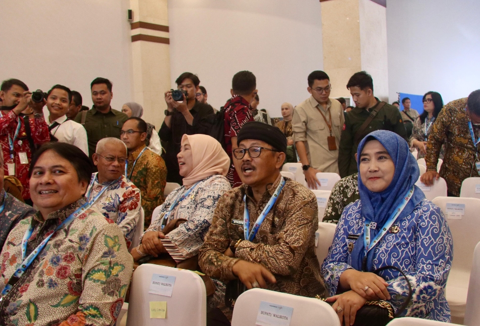 Dorong Percepatan Akses Keuangan Daerah, Wakil Walikota Cirebon Hadiri Rakornas TPAKD 2025