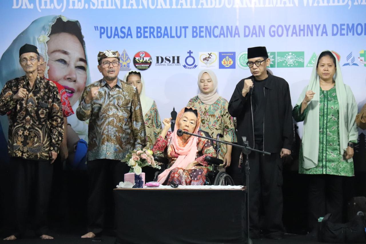 Bupati Imron dan Shinta Nuriyah Hadiri Buka Puasa Bersama, Perkuat Toleransi di Cirebon