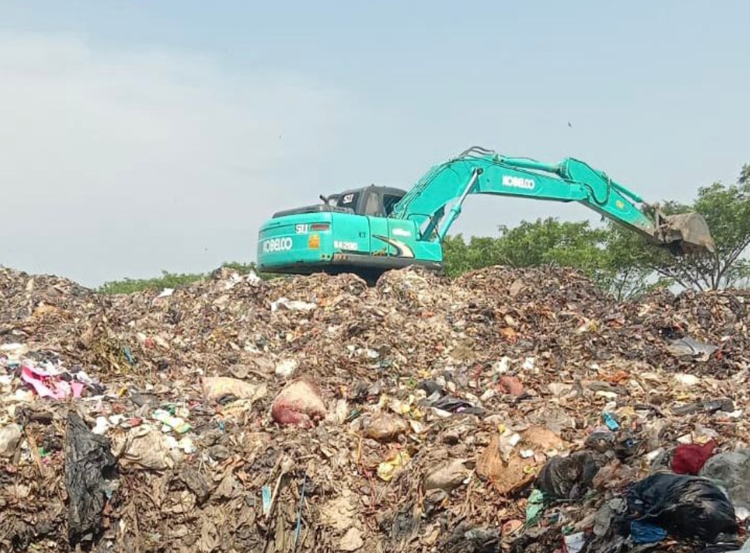 Bau Menyengat dari TPAS Kubangdeleg Bikin Resah Warga Sekitar