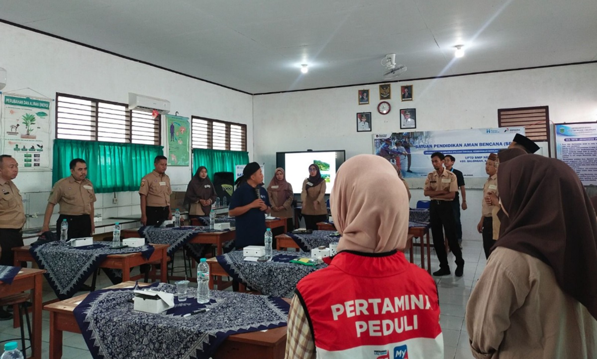 Pertamina Dukung Program Satuan Pendidikan Aman Bencana di SMPN 1 Balongan