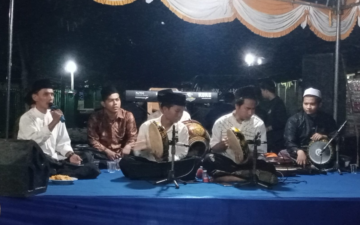 Bukan Pesta Kembang Api! Warga Asrama Korem Ini Rayakan Tahun Baru dengan Cara Bikin Haru