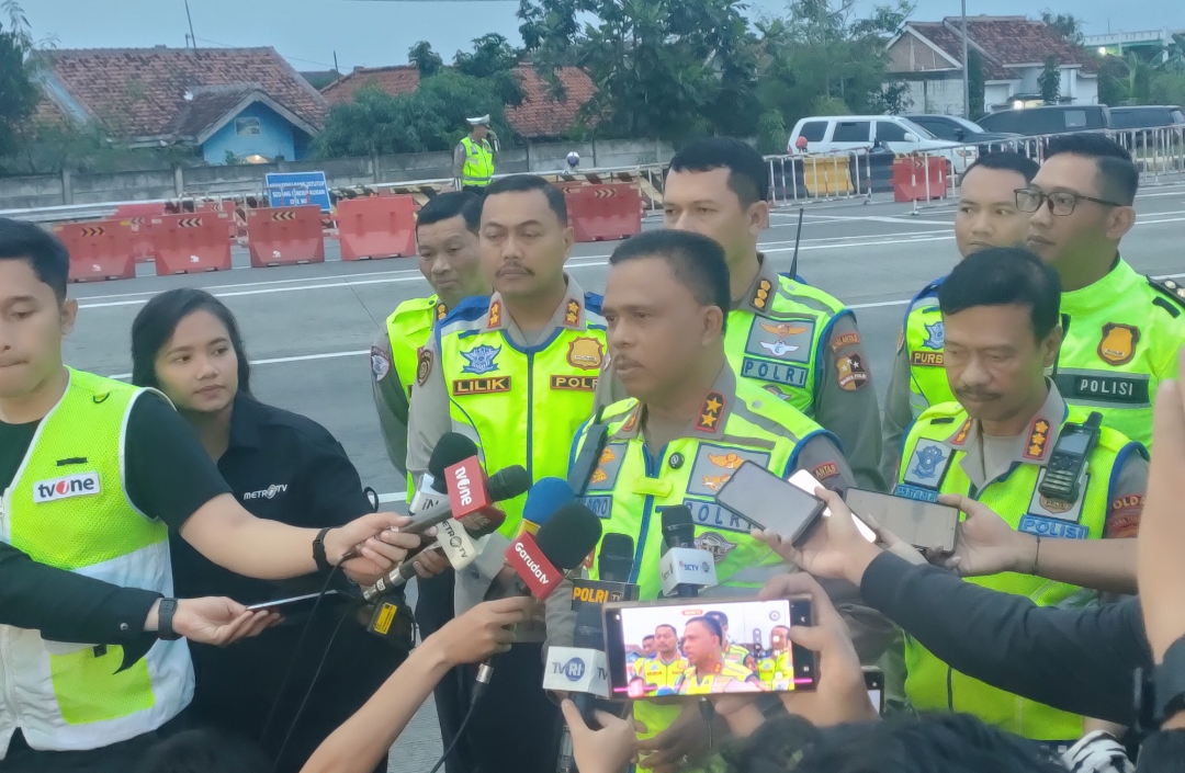 Arus Balik Terkini: Macet Panjang di Tol Palikanci, Ini Penyebabnya