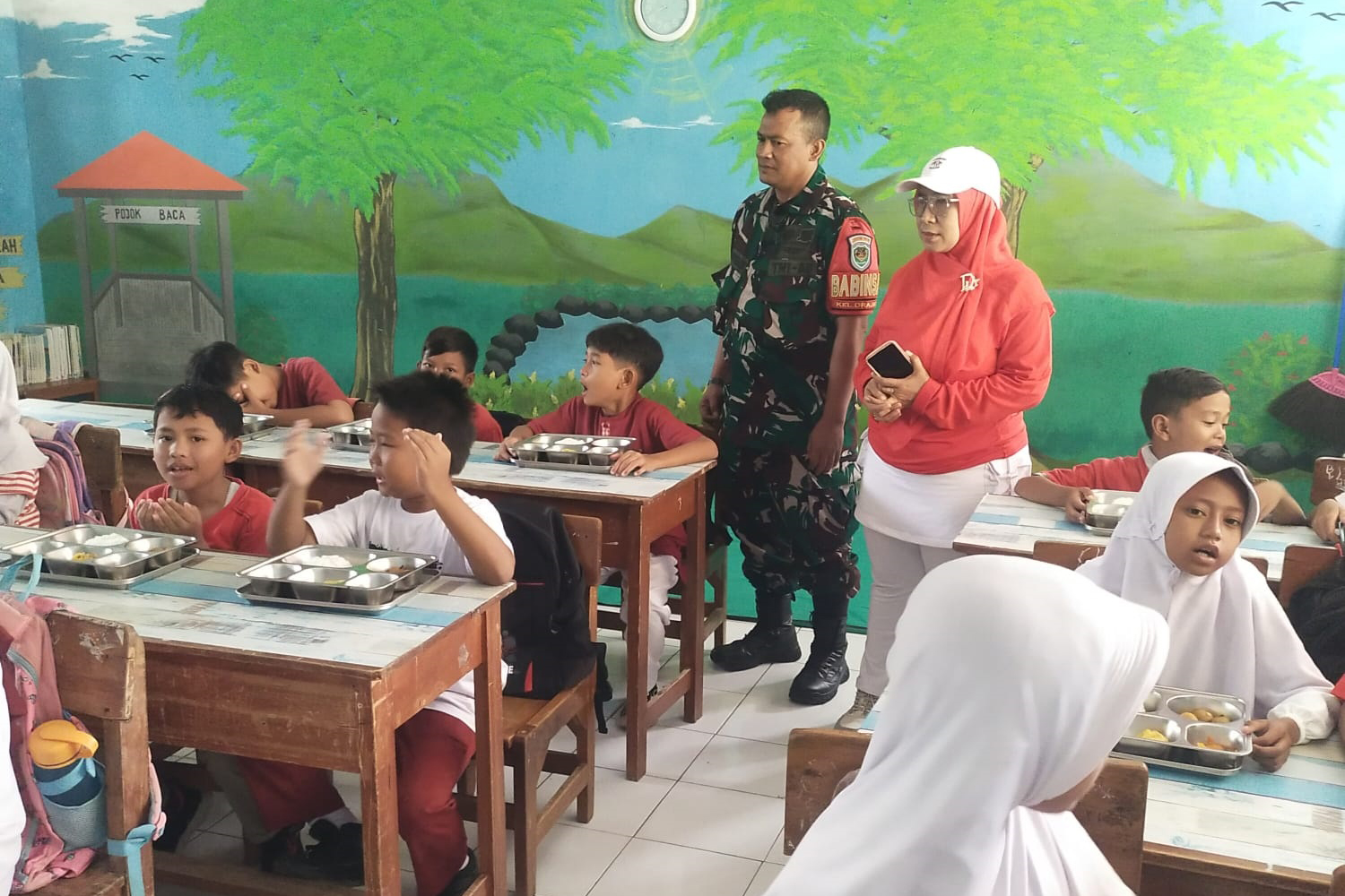 Giliran SDN Simaja Selatan Dilakukan Monitoring Makan Bergizi Gratis