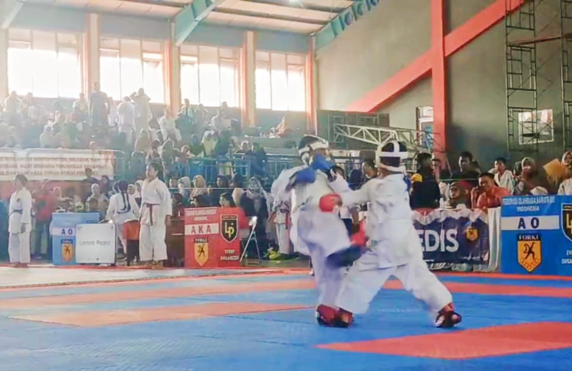Pendaftaran Kejuaraan Karate Bupati Cup Cirebon Dikeluhkan Orangtua Atlet