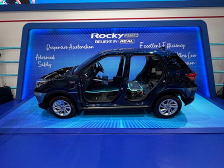 Daihatsu Bawa Tema ‘Bahagia Sejak Pertama–Karena Kamu Ada’ di GJAW 2025