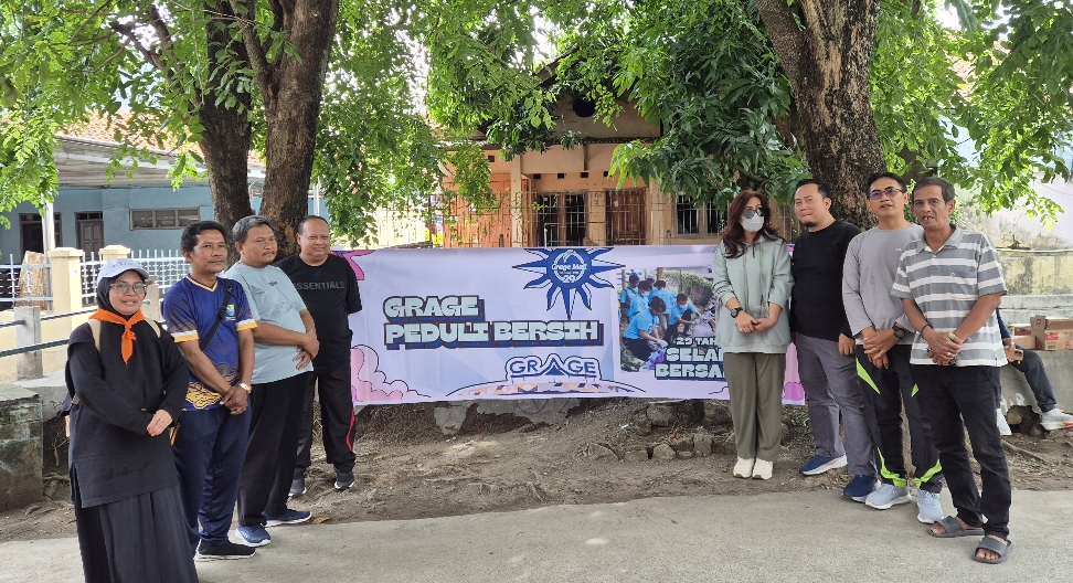 Grage Mall Rayakan HUT ke-29, Ajak 350 Relawan Bersihkan Sungai Sigujek